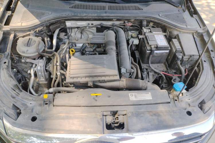 Used Volkswagen Lavida 2018 280TSI DSG Comfort Edition China V Standard Engine Bay
