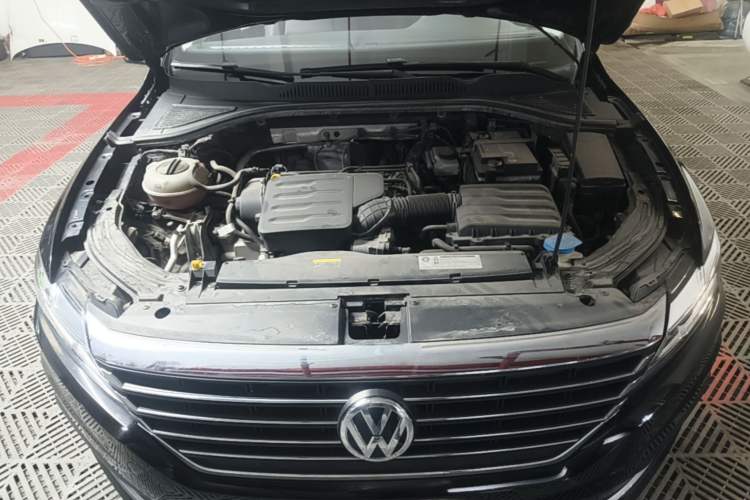 Used Volkswagen Lavida 2018 1.5L Automatic Comfort Edition China V Standard Engine Bay