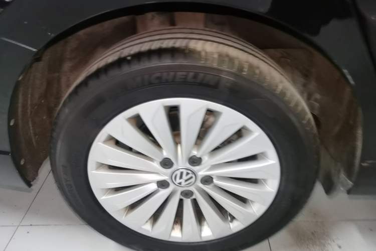 Used Volkswagen Lavida 2018 1.5L Automatic Comfort Edition China V Standard Exterior 5