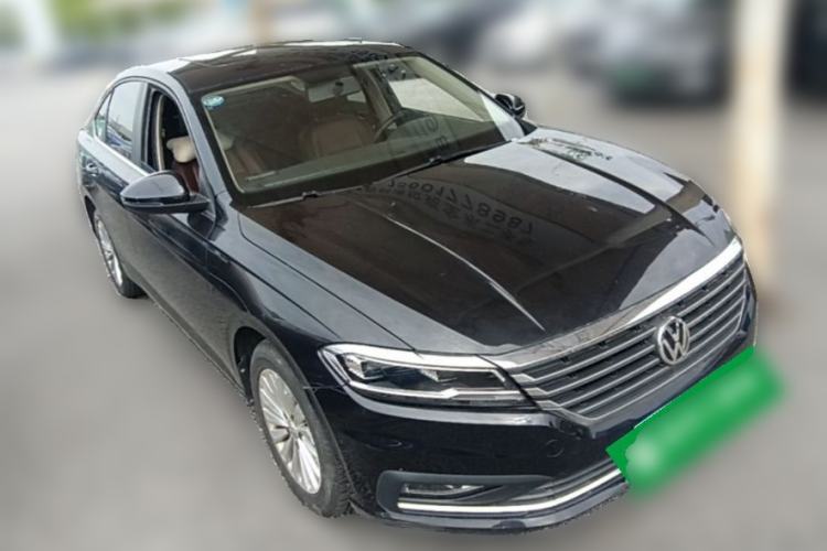 Used Volkswagen Lavida 2018 1.5L Automatic Comfort Edition China V Standard Front Right 45 Deg