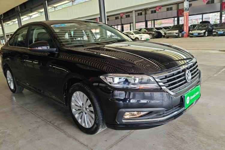 Used Volkswagen Lavida 2018 280TSI DSG Comfort Edition China V Standard Front Right 45 Deg