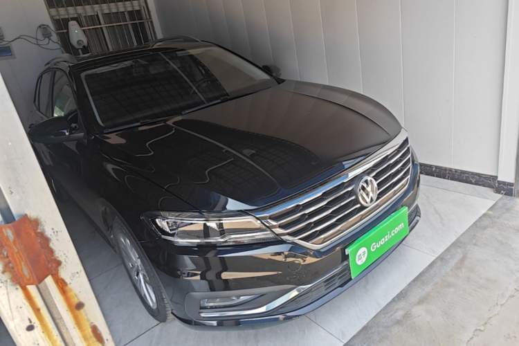 Used Volkswagen Lavida 2018 Hatchback 200TSI DSG Comfort Edition China V Standard Front Right 45 Deg