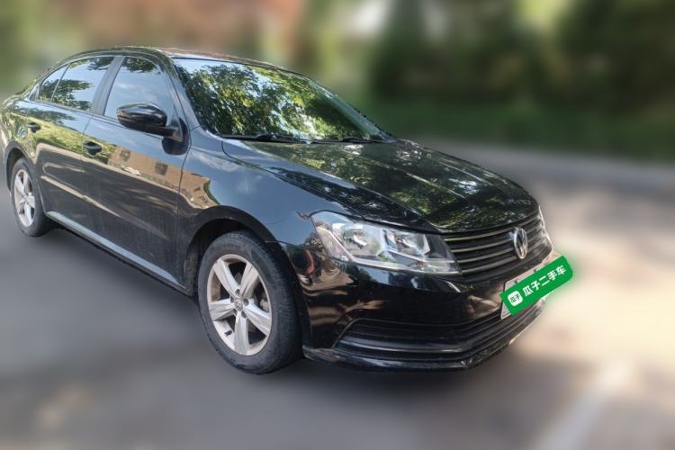 Used Volkswagen Lavida 2018 Classic 1.5L Automatic Fashion Edition China VI Standard Front Right 45 Deg