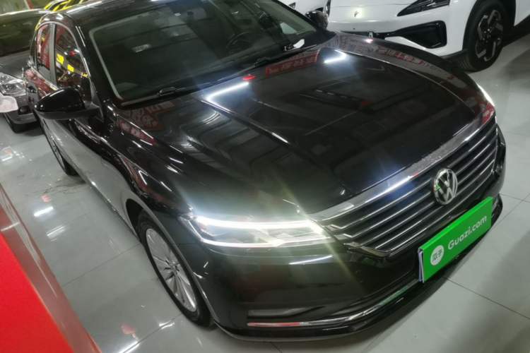 Used Volkswagen Lavida 2018 1.5L Automatic Comfort Edition China V Standard Front Right 45 Deg