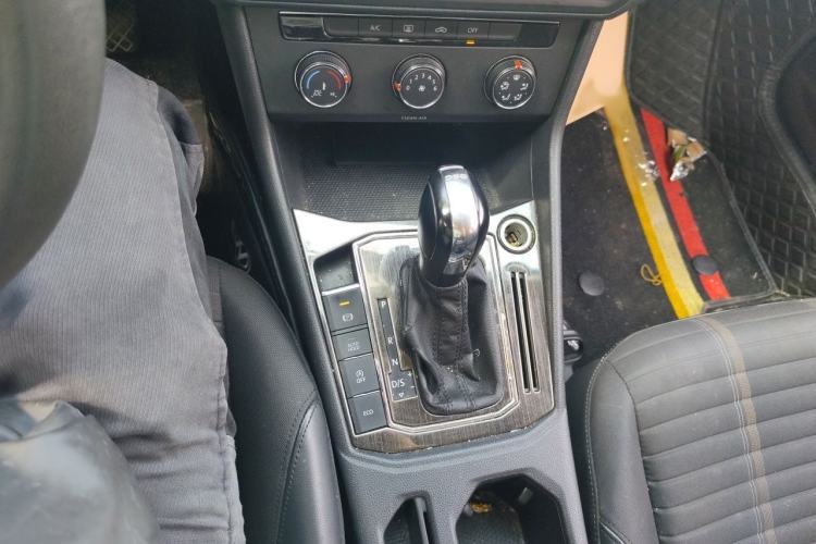 Used Volkswagen Lavida 2018 280TSI DSG Comfort Edition China V Standard Gear Lever