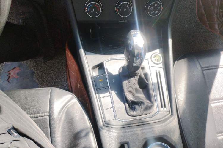 Used Volkswagen Lavida 2018 280TSI DSG Comfort Edition China V Standard Gear Lever