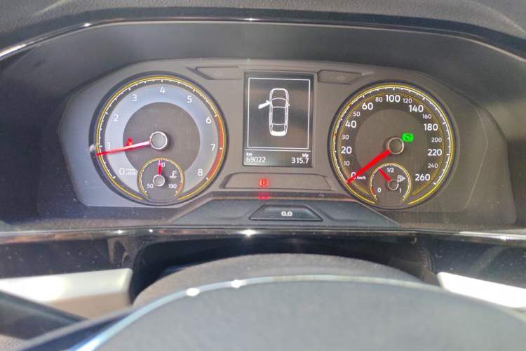 Used Volkswagen Lavida 2018 1.5L Automatic Comfort Edition China V Standard Instrument Cluster