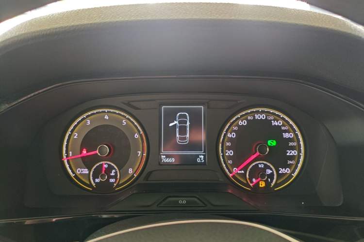 Used Volkswagen Lavida 2018 280TSI DSG Comfort Edition China V Standard Instrument Cluster