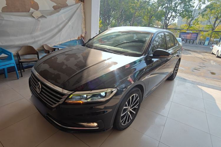 Used Volkswagen Lavida 2018 280TSI DSG Luxury Edition China V Standard Guazi used car, China used car export, Used car for sale, Used  cars, Cheapest cars for sale