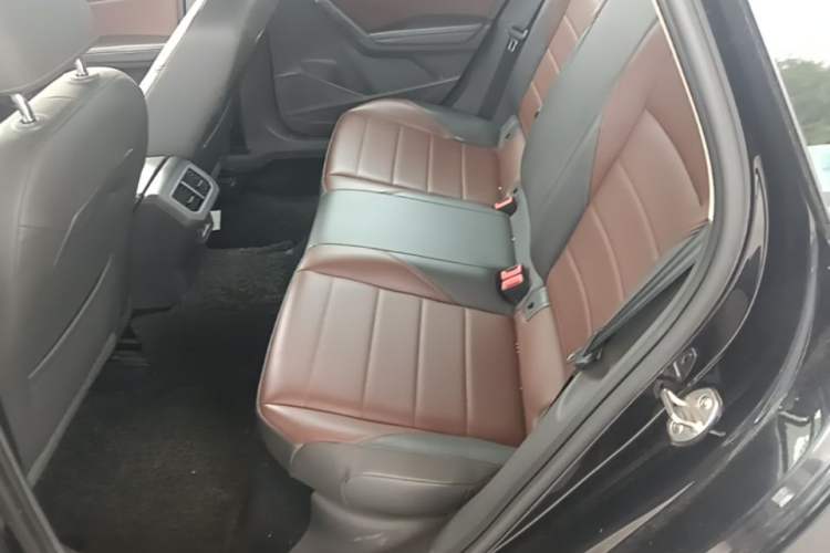 Used Volkswagen Lavida 2018 1.5L Automatic Comfort Edition China V Standard Left Rear Seat