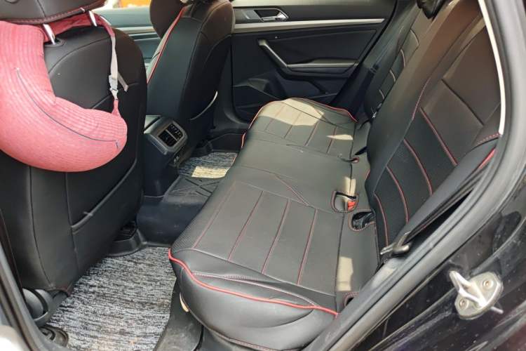 Used Volkswagen Lavida 2018 280TSI DSG Comfort Edition China V Standard Left Rear Seat