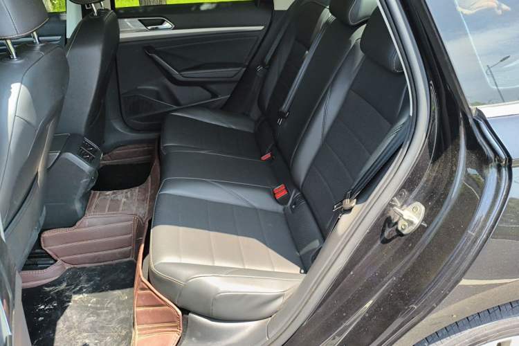 Used Volkswagen Lavida 2018 1.5L Automatic Comfort Edition China V Standard Left Rear Seat