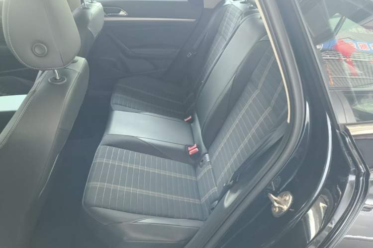 Used Volkswagen Lavida 2018 280TSI DSG Comfort Edition China V Standard Left Rear Seat