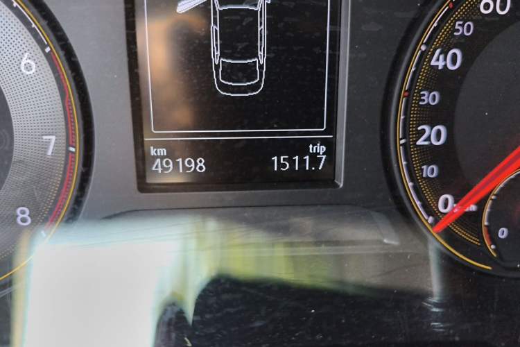 Used Volkswagen Lavida 2018 1.5L Automatic Comfort Edition China V Standard Odometer Close Up