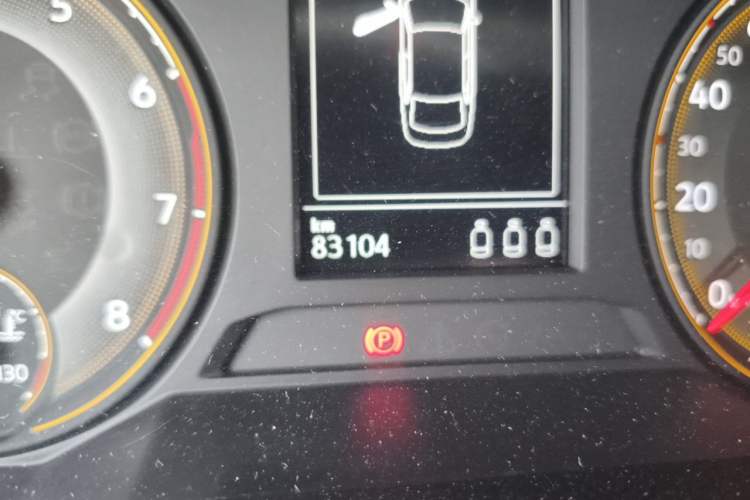 Used Volkswagen Lavida 2018 1.5L Automatic Comfort Edition China V Standard Odometer Close Up
