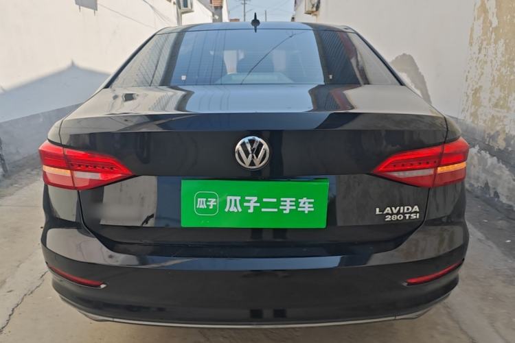 Used Volkswagen Lavida 2018 280TSI DSG Comfort Edition China V Standard Rear