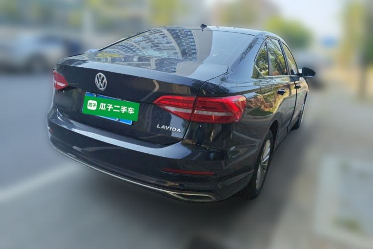 Used Volkswagen Lavida 2018 1.5L Automatic Comfort Edition China V Standard Rear Right 45 Deg