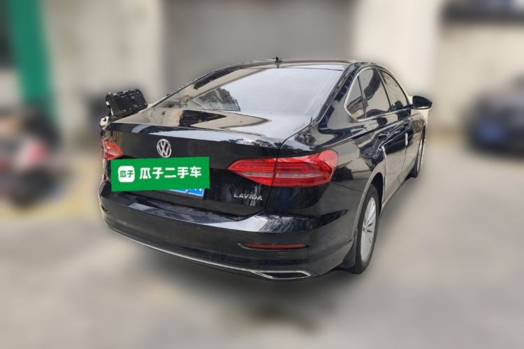 Used Volkswagen Lavida 2018 1.5L Automatic Comfort Edition China V Standard Rear Right 45 Deg