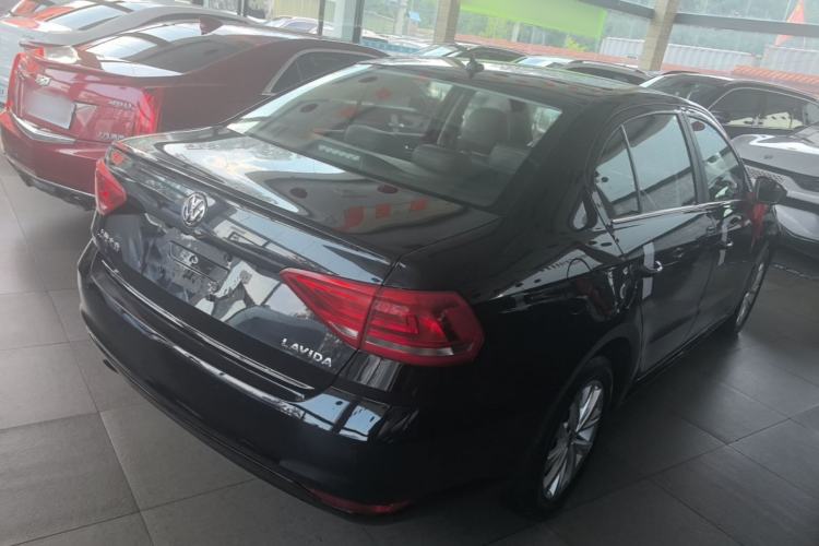 Used Volkswagen Lavida 2018 Classic 1.5L Automatic Comfort Edition China VI Standard Rear Right 45 Deg