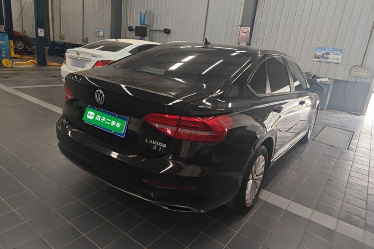 Used Volkswagen Lavida 2018 1.5L Manual Comfort Edition China V Standard Rear Right 45 Deg