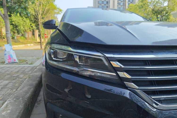 Used Volkswagen Lavida 2018 1.5L Automatic Comfort Edition China V Standard Right Front Headlight