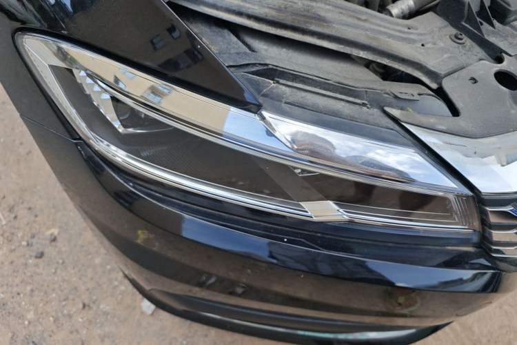 Used Volkswagen Lavida 2018 280TSI DSG Comfort Edition China V Standard Right Front Headlight