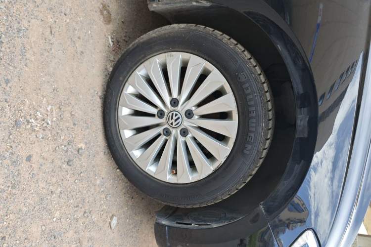 Used Volkswagen Lavida 2018 280TSI DSG Comfort Edition China V Standard Right Front Wheel Hub