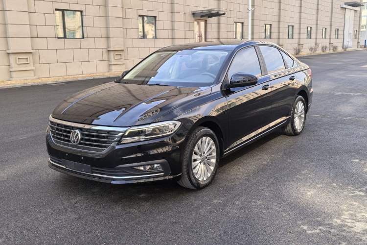 Used Volkswagen Lavida 2018 1.5L Automatic Comfort Edition China V Standard Guazi used car, China used car export, Used car for sale, Used Volkswagen cars, Cheapest cars for sale