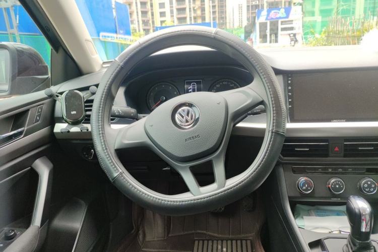 Used Volkswagen Lavida 2018 1.5L Automatic Fashion Edition China V Standard Steering Wheel