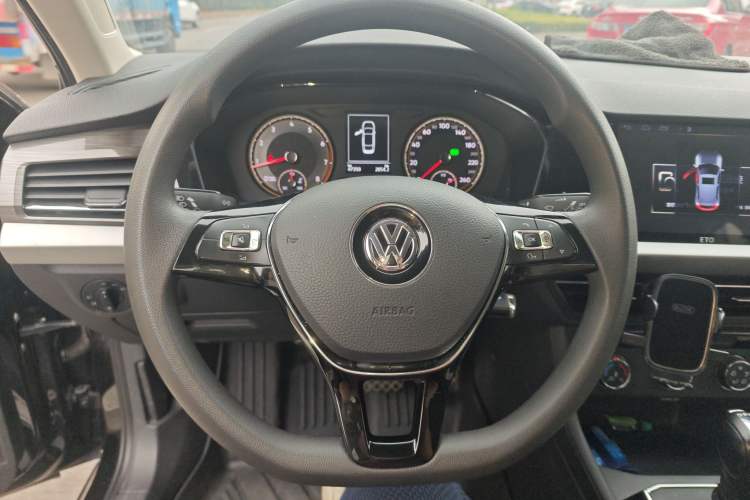 Used Volkswagen Lavida 2018 280TSI DSG Comfort Edition China V Standard Steering Wheel