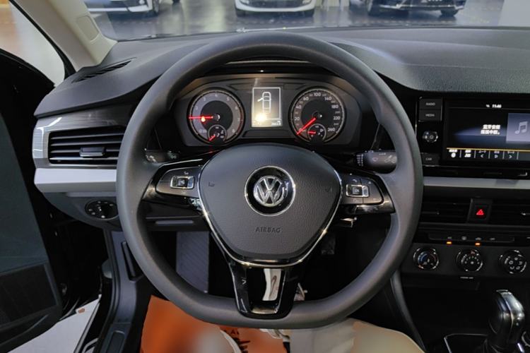Used Volkswagen Lavida 2018 280TSI DSG Comfort Edition China V Standard Steering Wheel