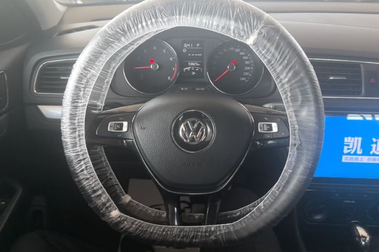Used Volkswagen Lavida 2018 Classic 1.5L Automatic Comfort Edition China VI Standard Steering Wheel