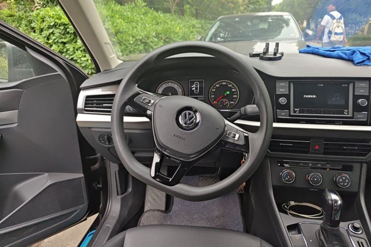 Used Volkswagen Lavida 2018 1.5L Automatic Comfort Edition China V Standard Steering Wheel