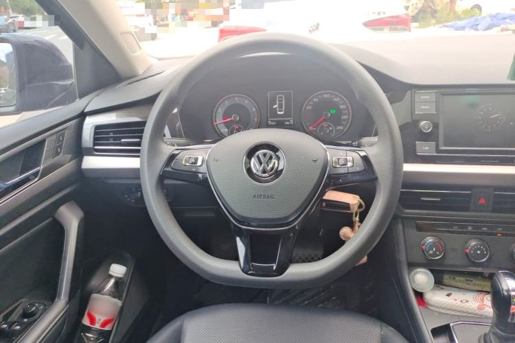 Used Volkswagen Lavida 2018 1.5L Automatic Comfort Edition China V Standard Steering Wheel
