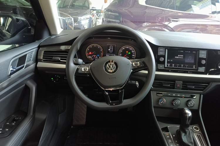 Used Volkswagen Lavida 2018 280TSI DSG Comfort Edition China V Standard Steering Wheel