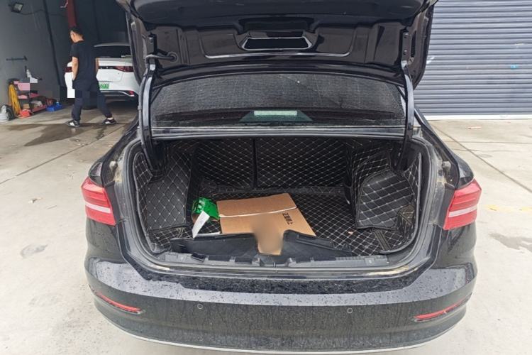 Used Volkswagen Lavida 2018 1.5L Manual Comfort Edition China V Standard Trunk