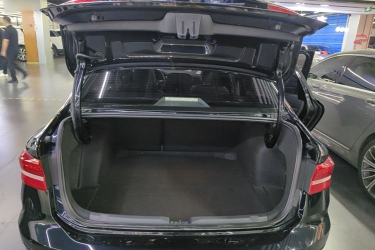 Used Volkswagen Lavida 2018 280TSI DSG Comfort Edition China V Standard Trunk