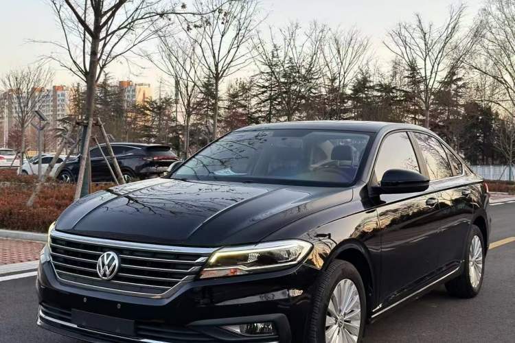 Used Volkswagen Lavida 2018 1.5L Automatic Comfort Edition China V Standard Guazi used car, China used car export, Used car for sale, Used  cars, Cheapest cars for sale