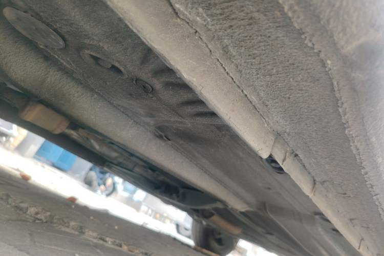 Used Volkswagen Lavida  Chassis Front Left