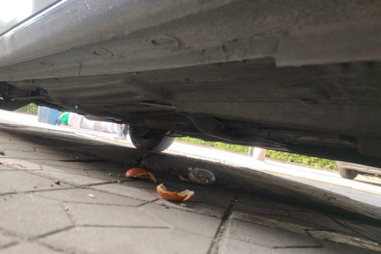 Used Volkswagen Lavida  Chassis Front Right