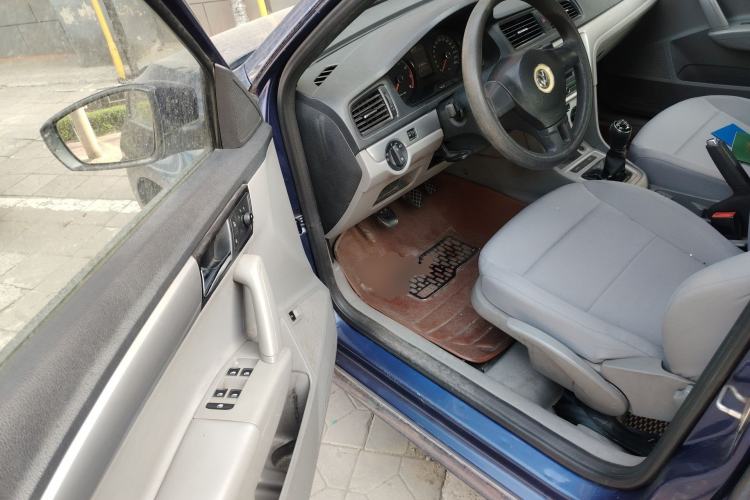 Used Volkswagen Lavida  Driver Seat