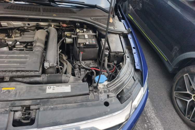 Used Volkswagen Lavida 2018 Hatchback 200TSI DSG Comfort Edition China V Standard Engine Bay Left