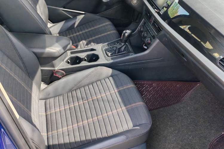 Used Volkswagen Lavida 2018 Hatchback 280TSI DSG Comfort Edition China V Standard Interior 2