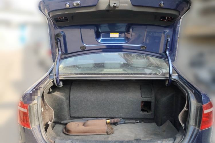 Used Volkswagen Lavida  Trunk