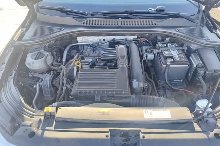 Used Volkswagen Lavida 2018 280TSI DSG Luxury Edition China V Standard Engine Bay