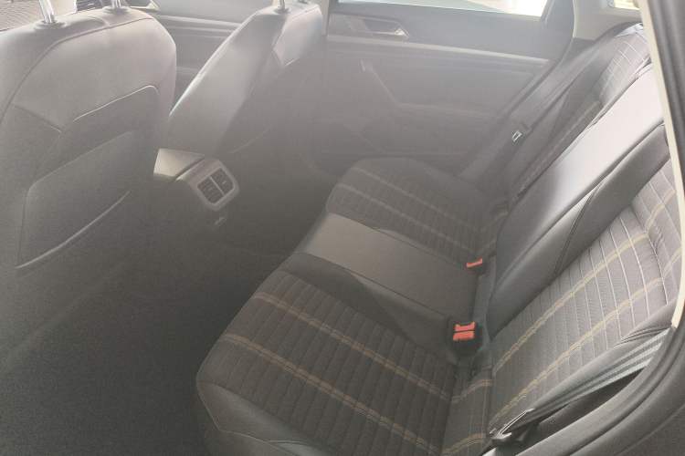 Used Volkswagen Lavida 2018 280TSI DSG Comfort Edition China V Standard Interior 1