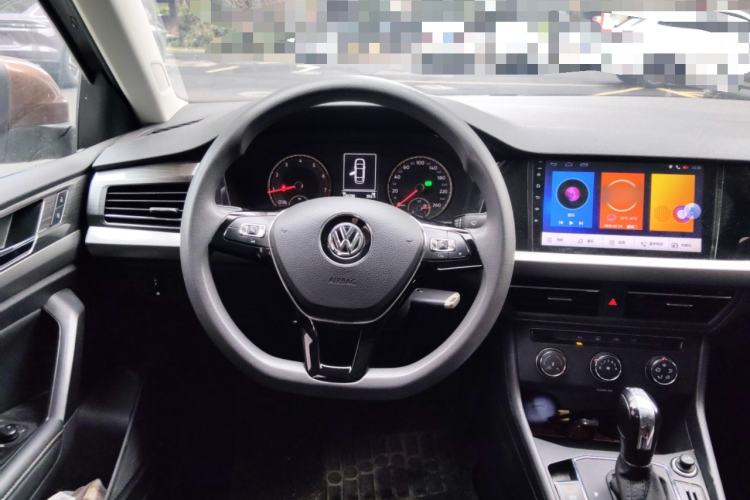 Used Volkswagen Lavida 2018 Hatchback 200TSI DSG Comfort Edition China V Standard Steering Wheel