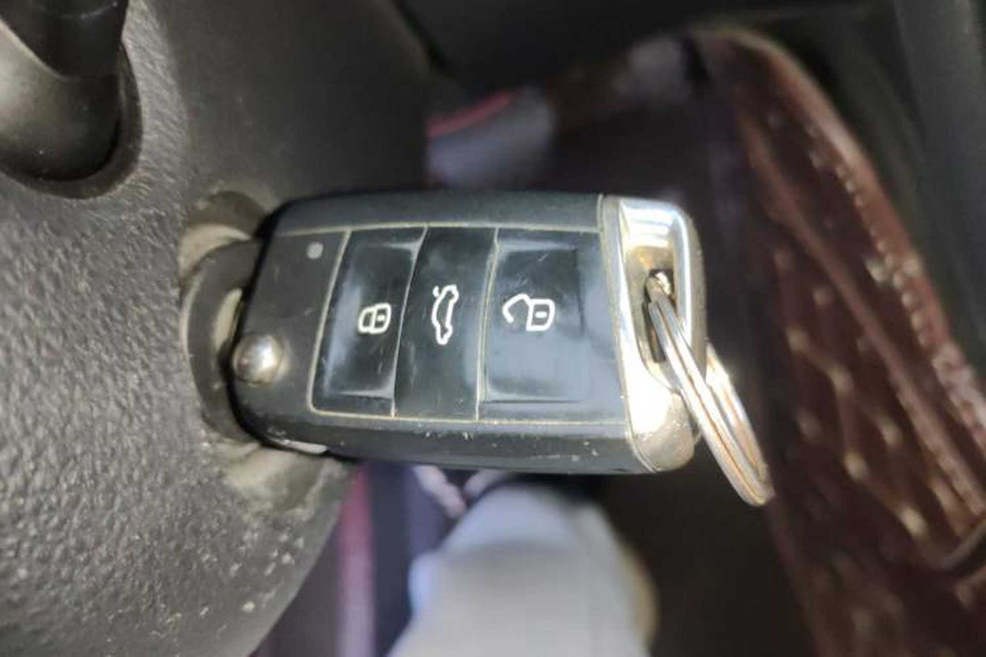 Used Volkswagen Lavida 2018 1.5L Automatic Comfort Edition China V Standard Vehicle Key