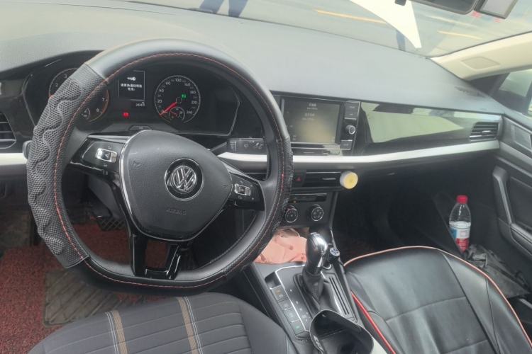 Used Volkswagen Lavida 2018 280TSI DSG Comfort Edition China V Standard Center Console