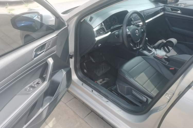 Used Volkswagen Lavida 2018 1.5L Automatic Comfort Edition China V Standard Driver Seat
